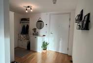 PART FURNISHED MODERN APARTMENT ON HIGHER FLOOR: 3 ROOMS with Fitness und Sauna * free from 01.08.2026 *