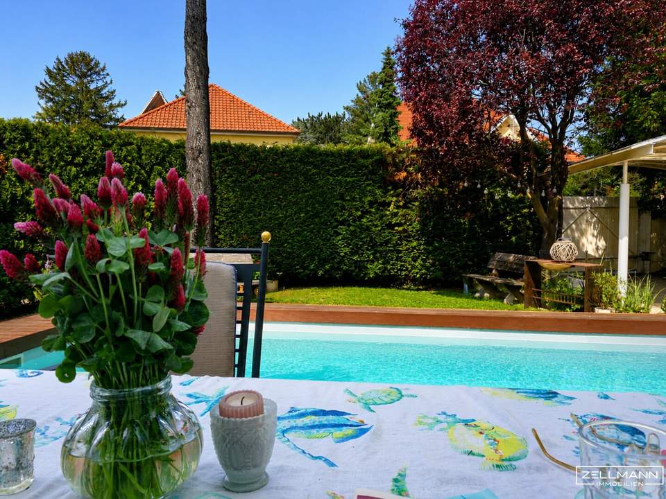 Stilvolles Wohnen in Mauer mit Pool, großzügiger Terrasse und privatem Gartenambiente | ZELLMANN IMMOBILIEN