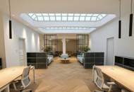 Erstbezug nach Sanierung – Repräsentatives Altbau-Büro nahe Rathaus mit Terrasse