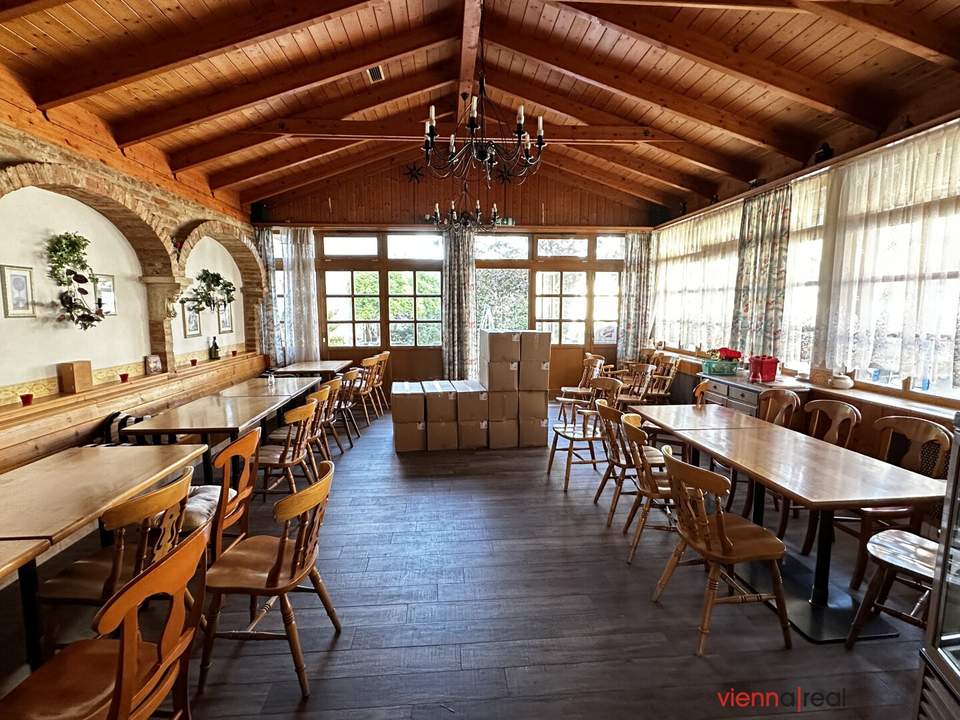 Cafe/Restaurant - Sofortbetrieb möglich: voll eingerichtet und somit geringer Investionsbedarf