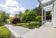 Traumhafte Villa mit Pool und weitläufigem Garten in idyllischer Landschaft