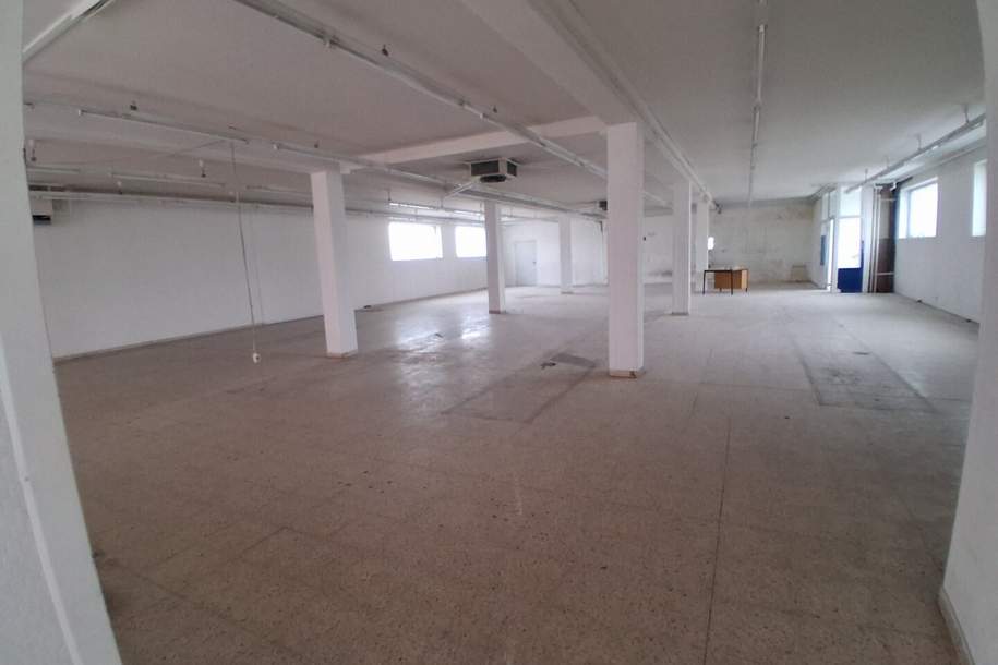 Verkauslokal in stark frequentierter Lage, Gewerbeobjekt-miete, 2.666,66,€, 3950 Gmünd