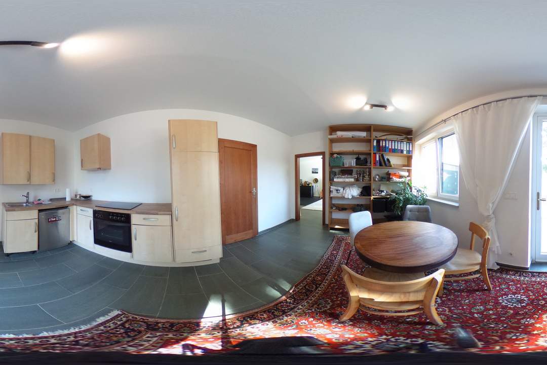 Wohnen, Arbeiten, Vermieten oder Entwickeln - vielseitiges Anwesen mit Wohn- und Geschäftshaus, Nebengebäuden & Garten