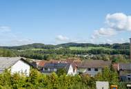 ERSTBEZUG – modernes Wohnen über drei Etagen mit traumhaftem Ausblick in ruhiger/grüner Siedlungslage!