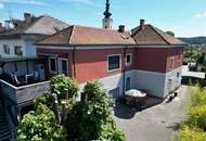 Saniertes Einfamilienhaus mit Sauna, Doppelcarport, zwei Garagen und Nutzwasserbrunnen in zentraler Lage