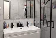 Familienwohnung mit 4 Zimmern im Zentrum mit großer Terrasse / eigene Garage - generalsaniert!