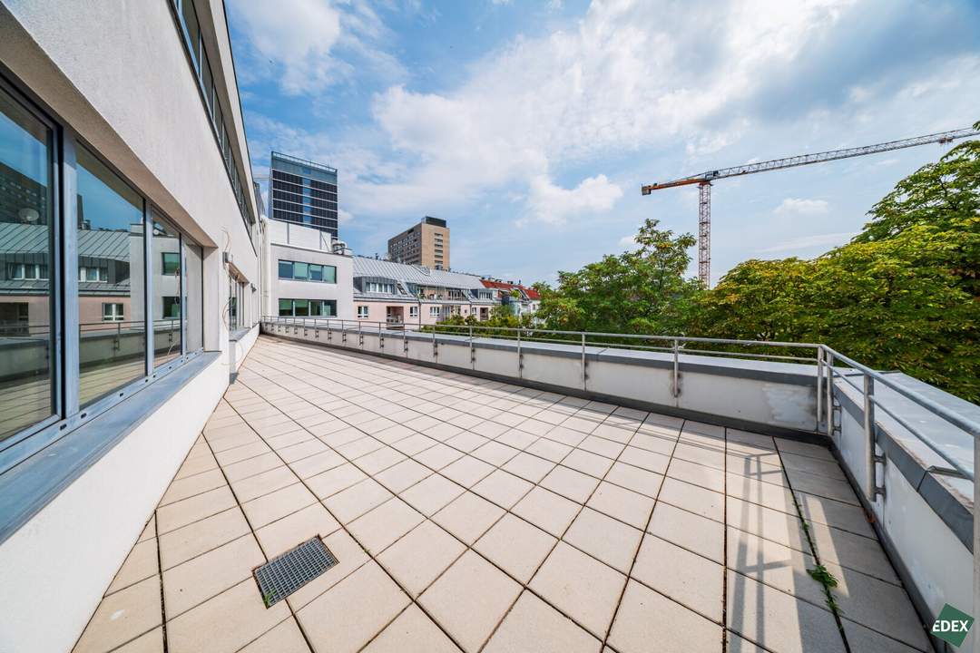 Vienna Competence Center - moderne Büros samt Freiflächen