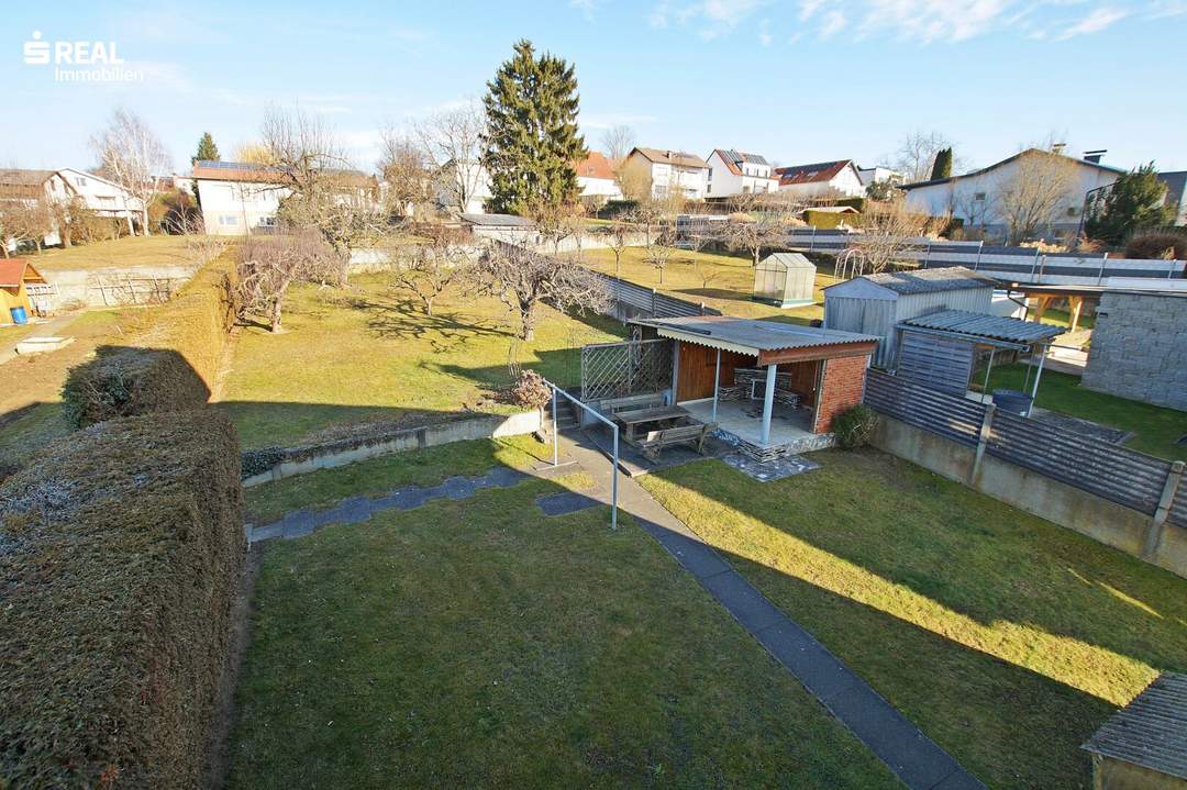 7400 Oberwart: Bezugsfähiges Ein- bis Zweifamilienhaus in toller Lage mit separaten Wohneinheiten und Doppelgarage!