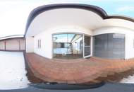 Bezugsfertiges LANDHAUS mit uneinsichtigem Innenhof im Zentrum von Burgau