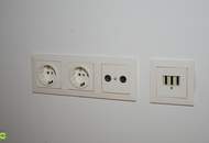 CHRISTOPH CHROMECEK IMMOBILIEN - PERCHTOLDSDORF - Renovierte 2-Zimmer Altbauwohnung mit Garten in Zentrumslage!