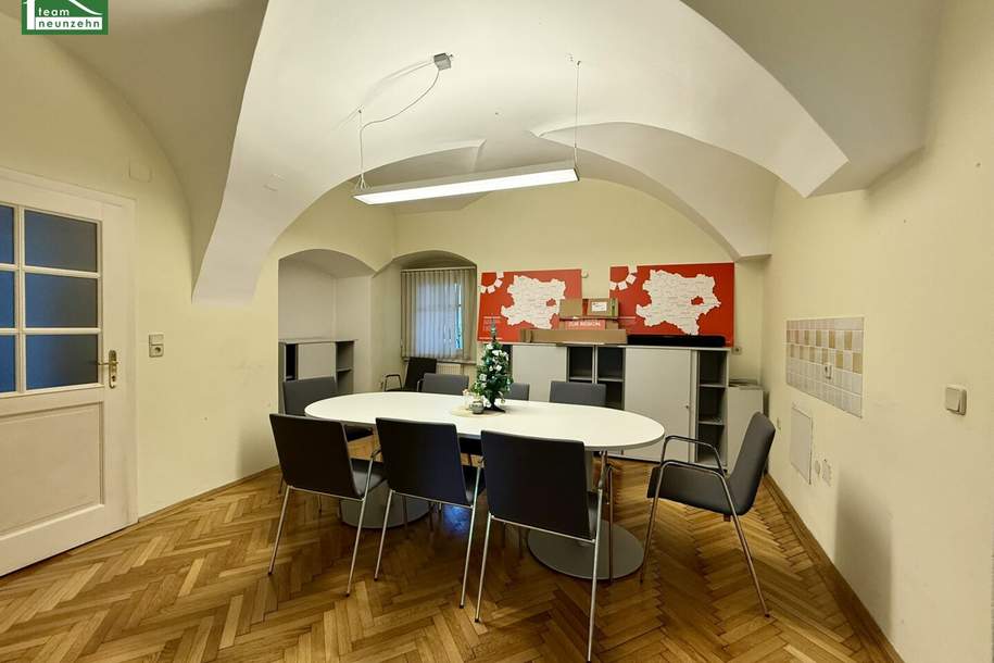 Zentrale Büro- / Kanzleifläche mit 4 Zimmern am Hauptplatz von Bruck an der Leitha!, Gewerbeobjekt-miete, 750,00,€, 2460 Bruck an der Leitha