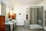 Exklusives Wohnen im Herzen von Bad Ischl – Wunderschöne Eigentumswohnung am Traunfluss mit zwei Loggien, Atelier & Stellplatz im ebenerdigen Parkhaus