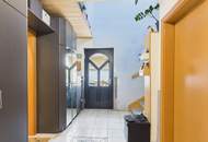 Familienidylle mit moderner Energietechnik, Pool und traumhaftem Garten in Pottendorf