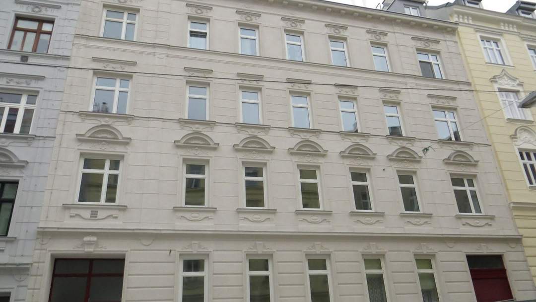 Charmante 2-Zimmer-Dachgeschosswohnung - Nähe Linzer Straße