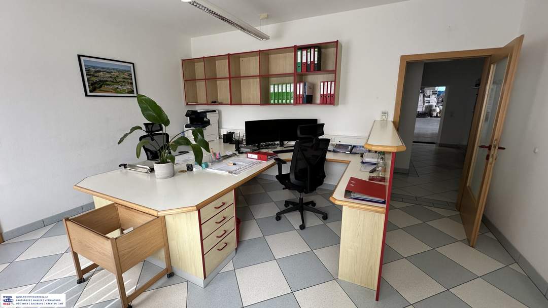 Wunderschönes Büro mit Erweiterung zu Vermieten