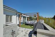 Seeliegenschaft leistbar gemacht: Haus am Wasser mit Traumterrasse &amp; eigenem Steg