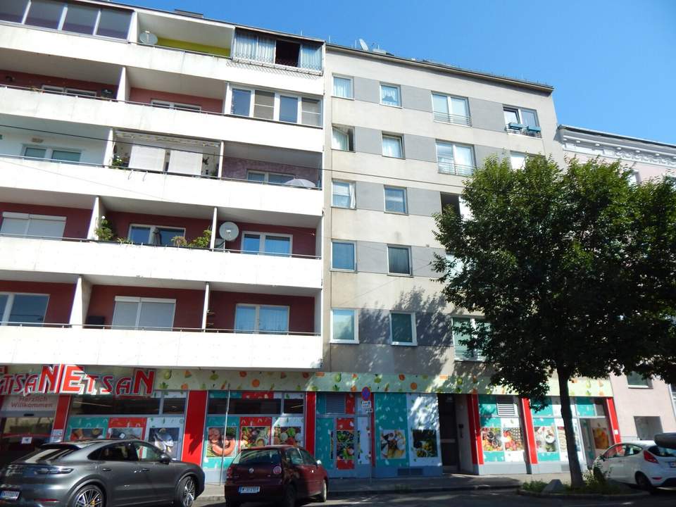 Charmante helle Wohnung mit Loggia – Ihr neues Zuhause
