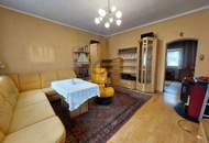 CHARMANTES REIHENHAUS MIT GARTEN, SANIERUNGSBEDÜRFTIG