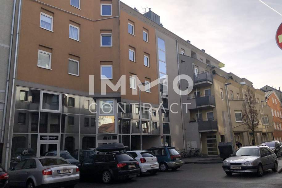 Schönes Anleger-Objekt mit nicht parifizierten aber 2 zugeordneten Wohnungen und TG-Plätzen Wilten, Gewerbeobjekt-kauf, 359.000,€, 6020 Innsbruck-Stadt