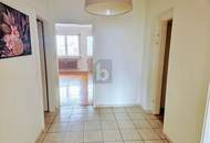 HELLE 3-ZIMMER-WOHNUNG MIT BALKON IN ZENTRUMSNÄHE, MIT LIFT & PARKPLATZ