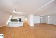 Blick zum Stephansdom: 3-Zimmer-Wohnung mit großem Wohnsalon in Toplage