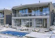 Architektenvilla mit Pool und unverbaubarer Aussicht