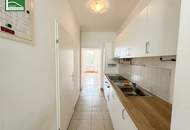 Gepflegte Altbau-Wohnung nahe Bahnhof Meidling im 2. OG mit Lift! Schlafzimmer in Hofruhelage!