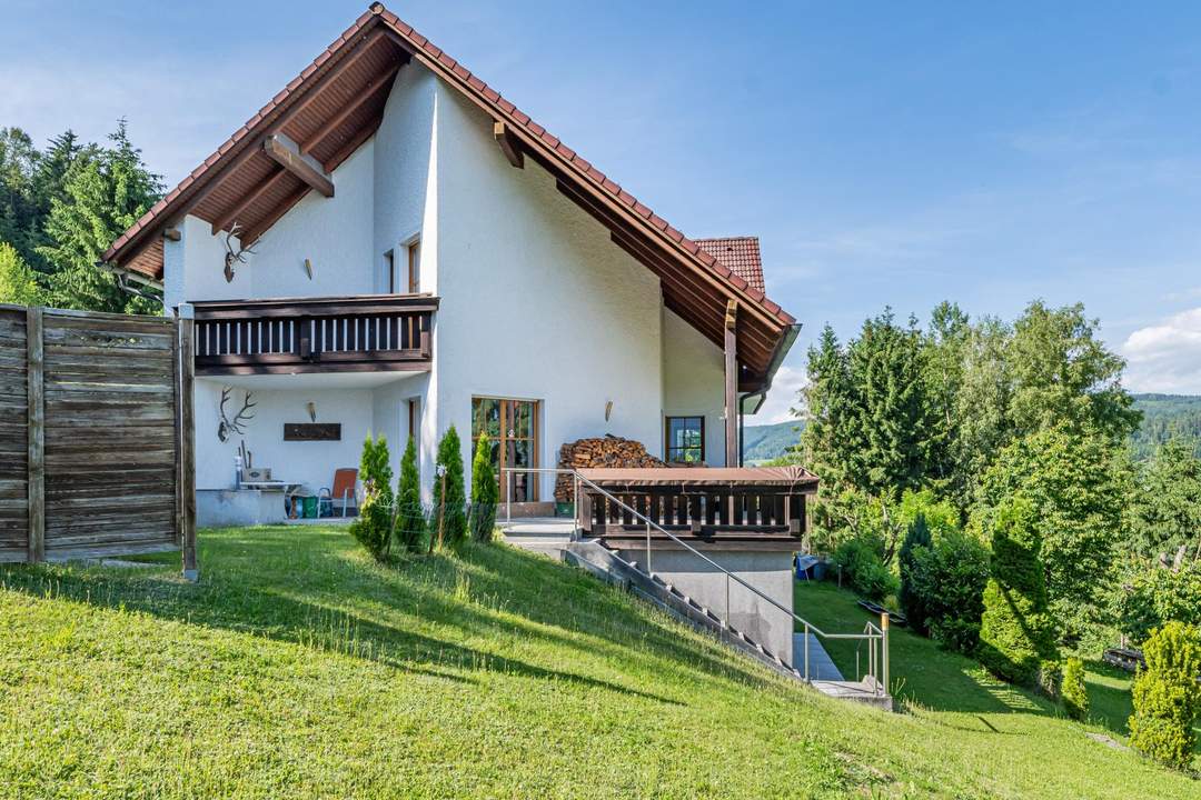 Stilvolles Einfamilienhaus mit großem Garten & Top-Ausstattung