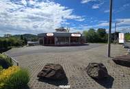 Flexible Gewerbefläche in Spielfeld – 330 m² Halle, 700 m² Freifläche, teilbar und bestens sichtbar