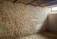 sanierungsbedürftiges, ehemaliges Gasthaus mit Fremdenzimmern in der Golf-/Thermenregion in Stegersbach