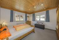 Wohnhaus mit 2 Einheiten & Freizeitwohnsitz