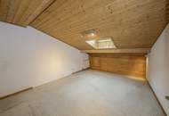 Dachgeschosswohnung mit schönem Bergblick