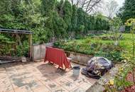 Familienfreundliches Mehrfamilienhaus mit Fernblick über Kierling – 2 Wohneinheiten mit Potenzial !