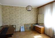 **HARTBERG-Ring - TOPLAGE** Sanierungsbedürftiges Wohnhaus mit Unterkellerung in Grünlage!