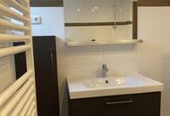 neuwertige 3 Zi-Wohnung +kleiner Gartenanteil