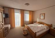 Zwischen Weinreben und Wellen- Ein Haus mit Geschichte