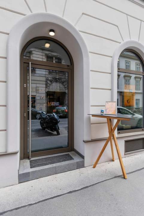 Einzigartiges Geschäftslokal beim Naschmarkt – wo Stil auf Lage trifft