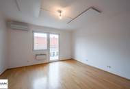 Single-Dachgeschoss-Wohnung mit Terrasse in Bestlage des 9. Bezirks!