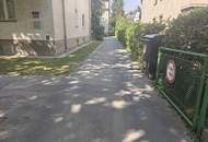 Erstvermietung nach Sanierung | 3,5 Zimmer 95m² Wohnfläche zzgl. Balkon & KFZ Abstellplatz