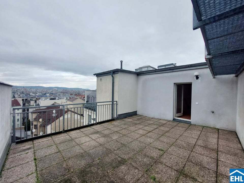 UNBEFRISTET! Großzügige 2,5-Zimmer-Wohnung mit 34m² Dachterrasse in 1050 Wien – Ihr neues Zuhause wartet!