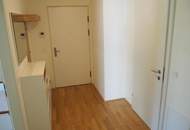 "3-Zimmer-Eigentum mit Loggia| Ruhige, aber verkehrsgünstige Lage!"