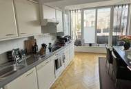 OBENAUF - IM SERVITENVIERTEL