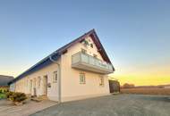 Golfer und Thermenliebhaber aufgepasst! Entzückende ruhige Terrassenwohnung mit Reihenhauscharakter