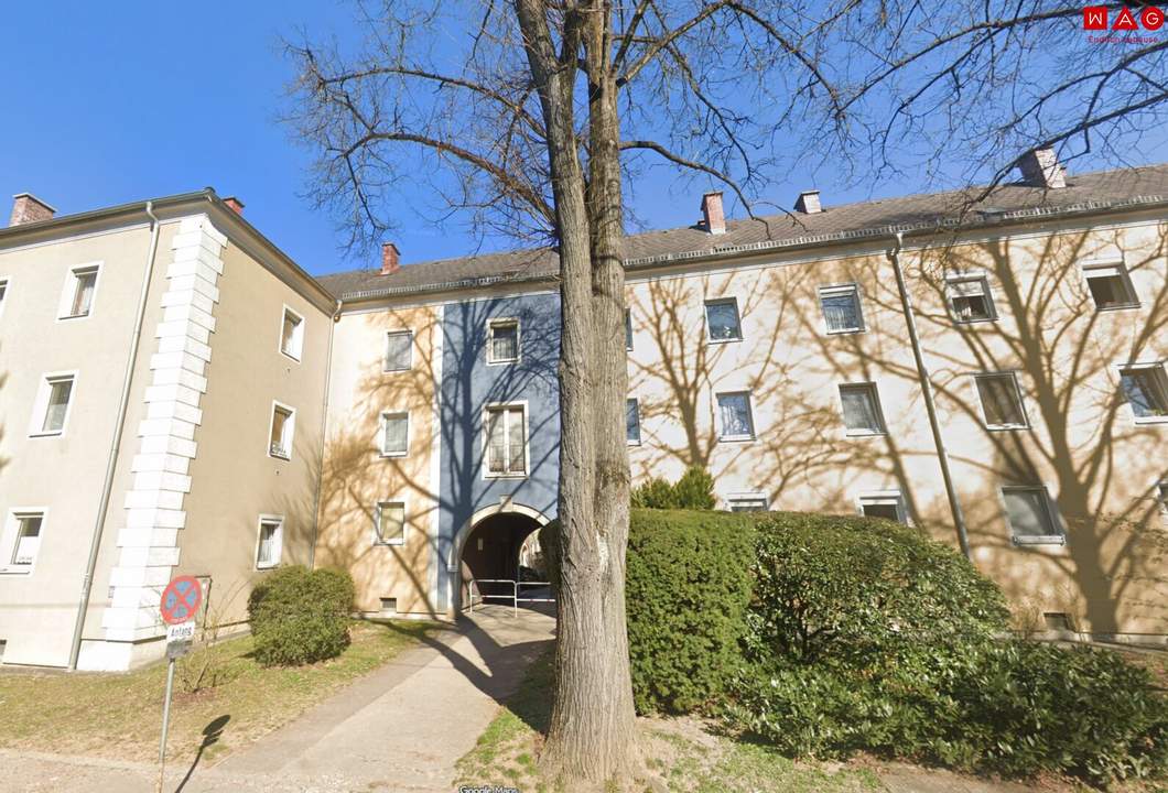 Praktische 28,80 m² Bürofläche mitten am Bindermichl - auch als Hobbyraum nutzbar...