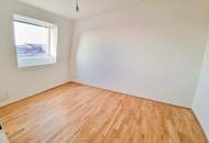 Neue 4-Zimmer-DG-Wohnung mit West-Balkon