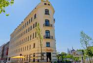 Stilvolle 5-Zimmer-Altbauwohnung mit Balkon im Herzen des 6. Bezirks