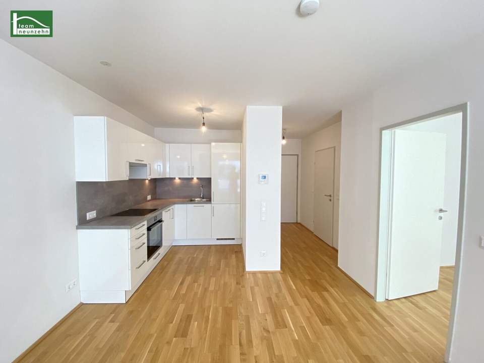 Ruhige Innenhof-Wohnung mit Abstellraum und großem Balkon - Straßenbahn 26 vor der Tür, S-Bahn in der Nähe!