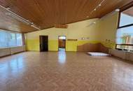 Projekt auf hervorragender Basis möglich - ehemaliger Kindergarten mit Garten erwerbbar!