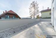 Wunderschöne 3-Zimmer-Neubauwohnung mit 252m² großem Eigengarten sowie Loggia/Terrasse in Seewalchen am Attersee!