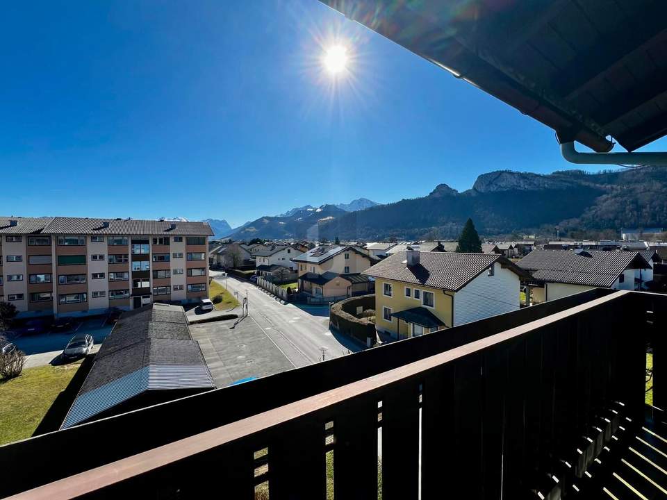 Preisreduktion! LICHTDURCHFLUTETER WOHNTRAUM IN RUHELAGE MIT UNTERSBERGBLICK &amp; RUHIGEM BALKON